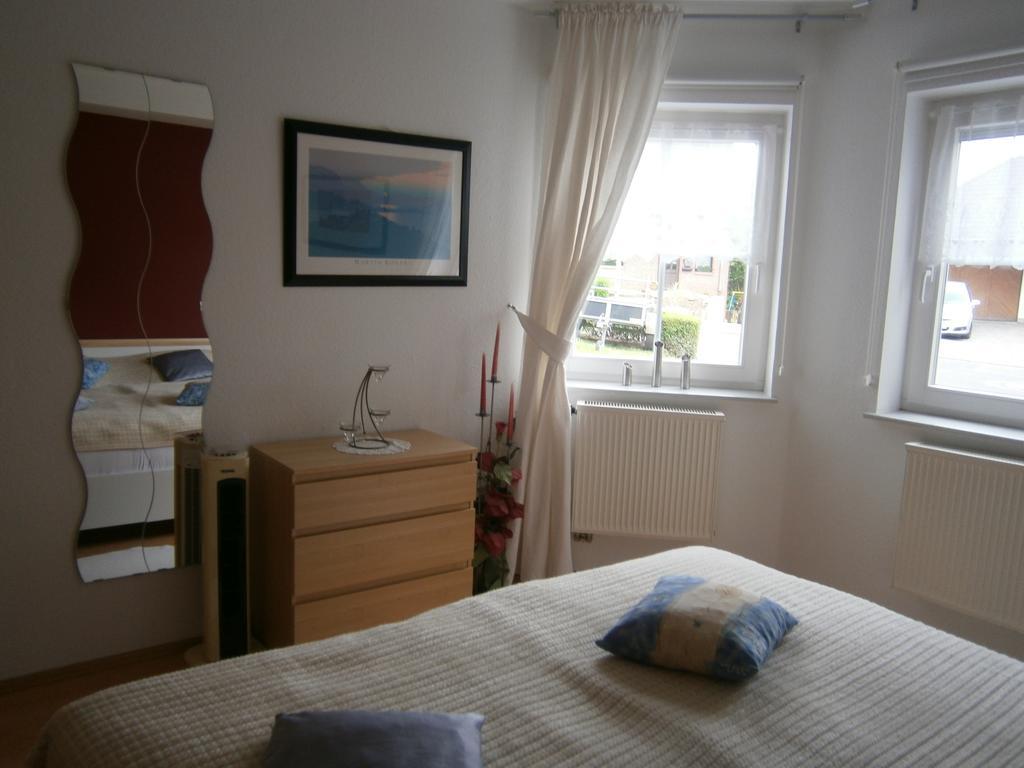Eifeler Ferienwohnung Nettersheim 部屋 写真