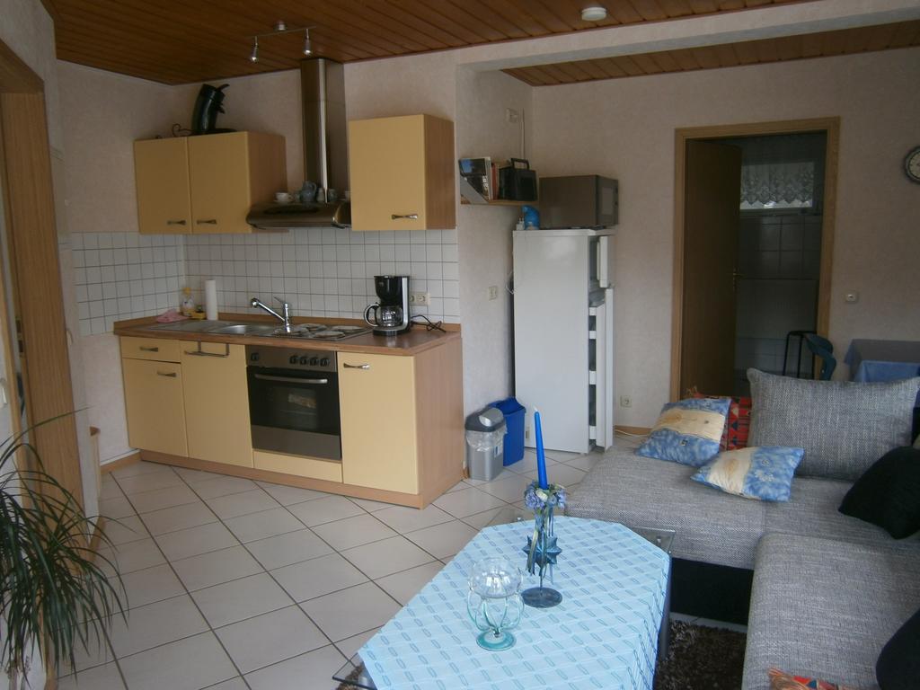Eifeler Ferienwohnung Nettersheim 部屋 写真