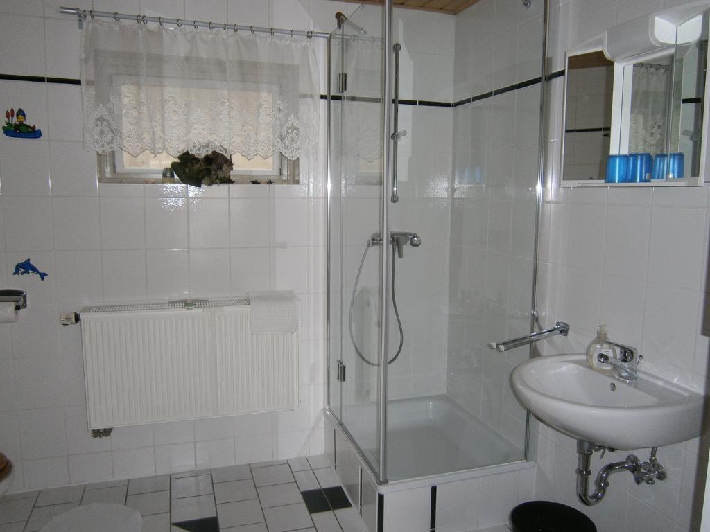 Eifeler Ferienwohnung Nettersheim 部屋 写真