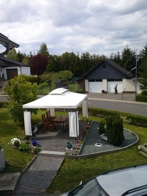 Eifeler Ferienwohnung Nettersheim 部屋 写真